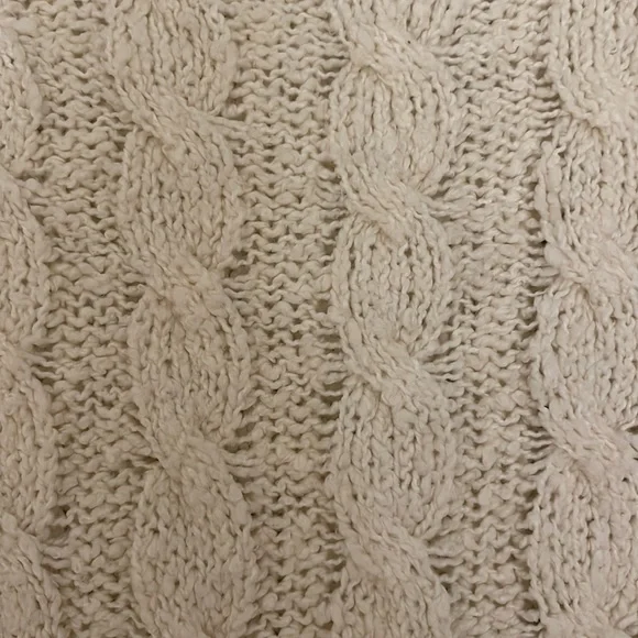 Abercrombie kids white sweater - Picture 4 of 6